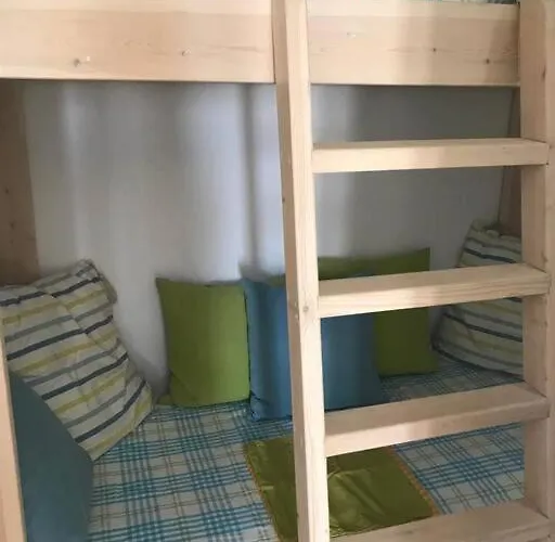 Costa Ilios 3 Bedroom Flat Apartment *