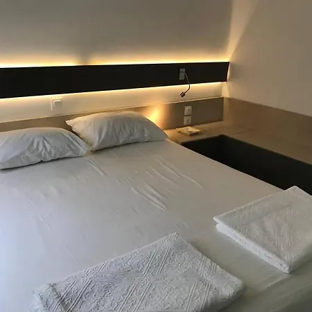 Costa Ilios 3 Bedroom Flat Орнос